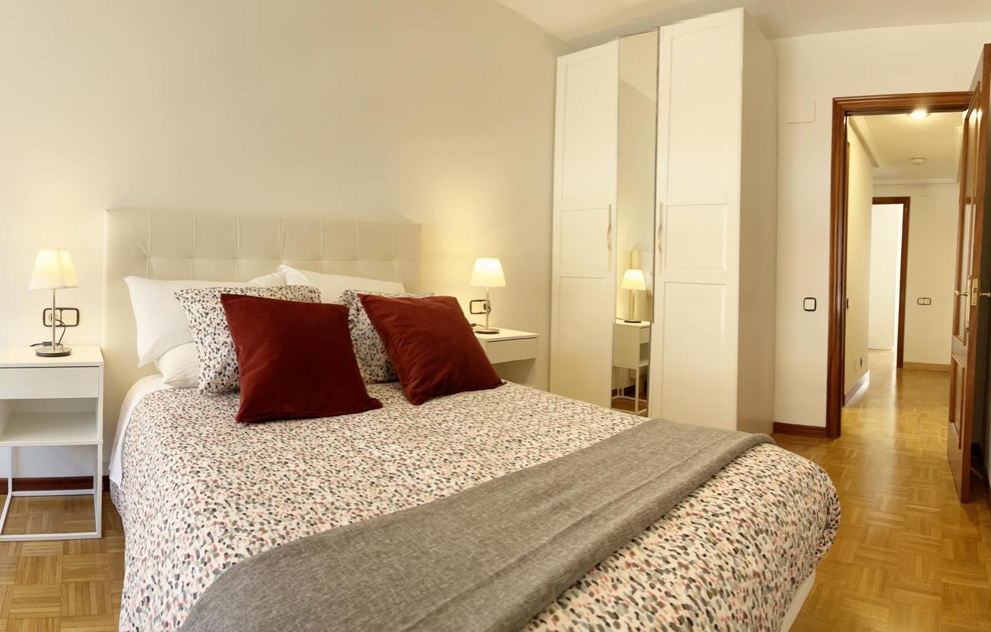 Apartamento Europa Centric Parking Gratis 奥维耶多 外观 照片
